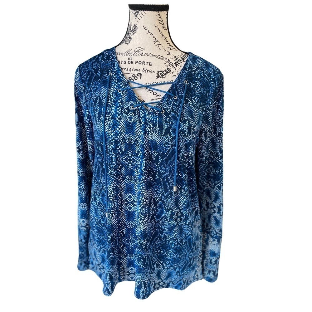 Larry Levine Long Sleeve Lace Up Blue Medallion Print Top Size S